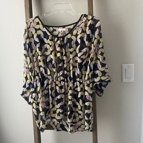Tulle - blouse with cinched waist - Picture 1 of 5